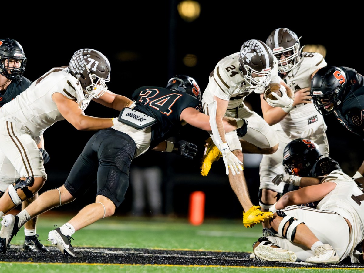 Brunswick football team cruises past Avon Old Farms, Suffield Academy; Bruins hosting Phillips Andover on Homecoming