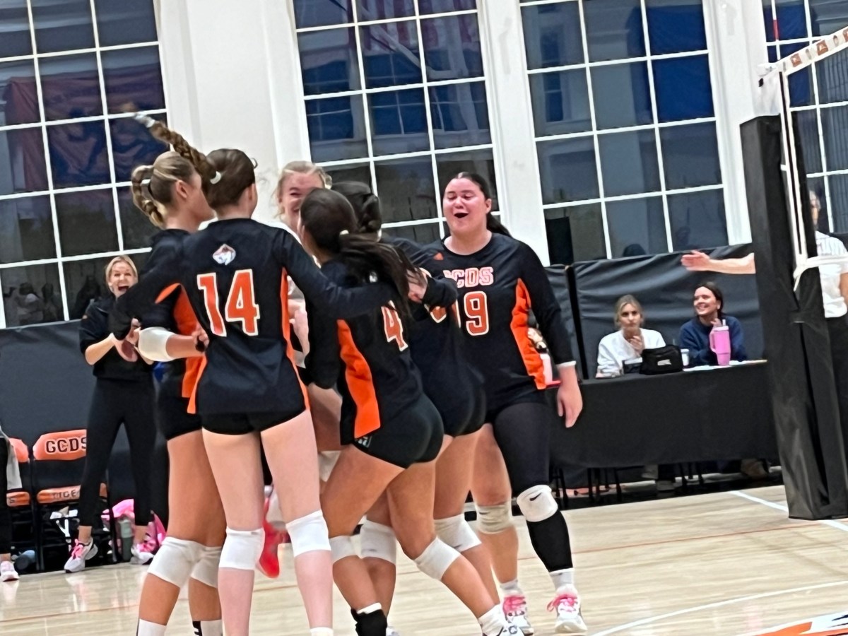 Greenwich Country Day School volleyball team advances to FAA Tournament finals with win over Sacred Heart in semifinals
