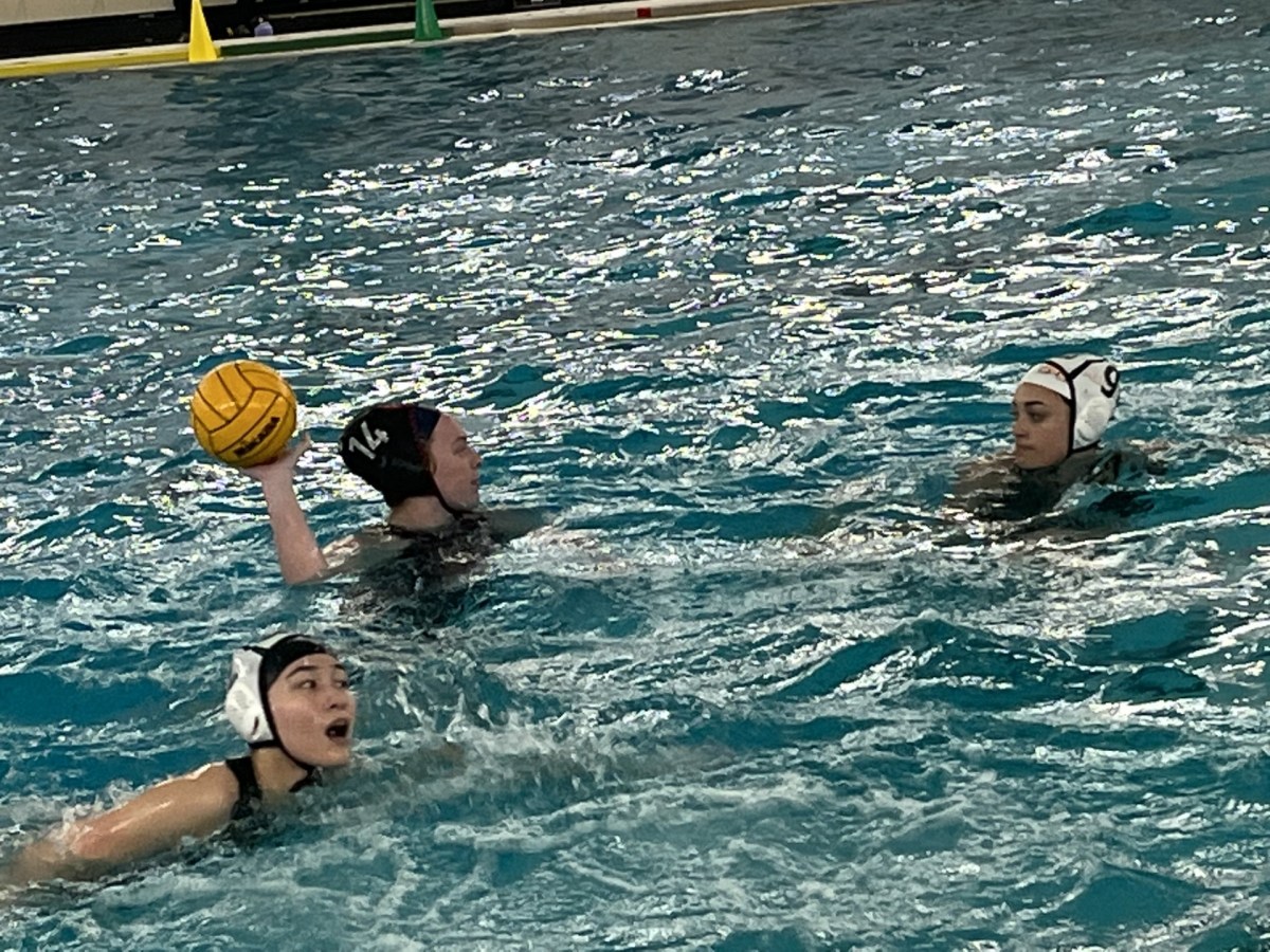 Greenwich High girls water polo team victorious against neighborhood opponent Sacred Heart Greenwich to stay unbeaten
