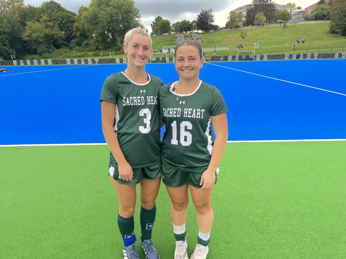 Sacred Heart Greenwich varsity field hockey team tops Taft School shuts out King School to improve record to 5-0