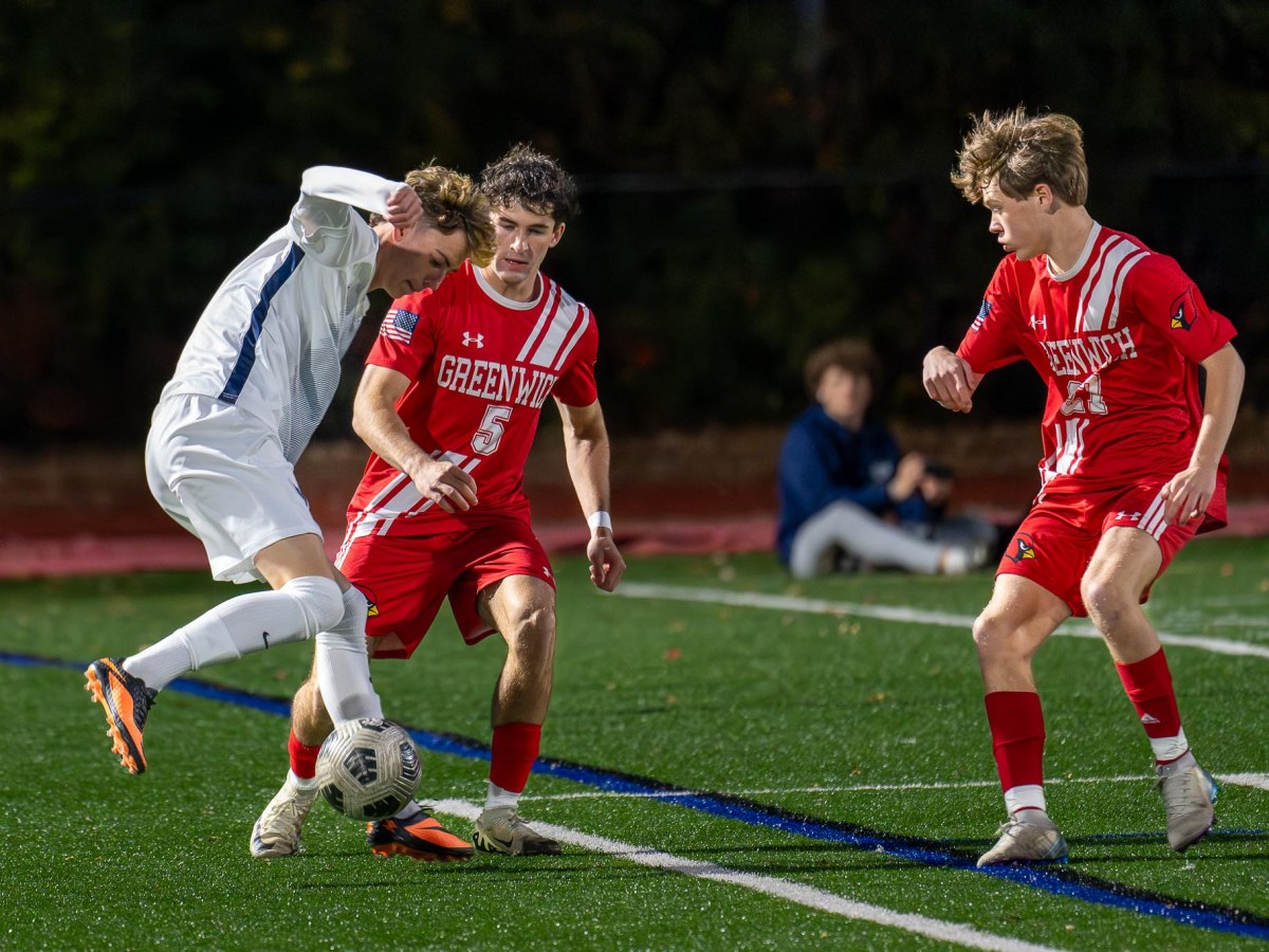 Greenwich High boys soccer team loses first game of season in FCIAC Tournament title matchup against Staples
