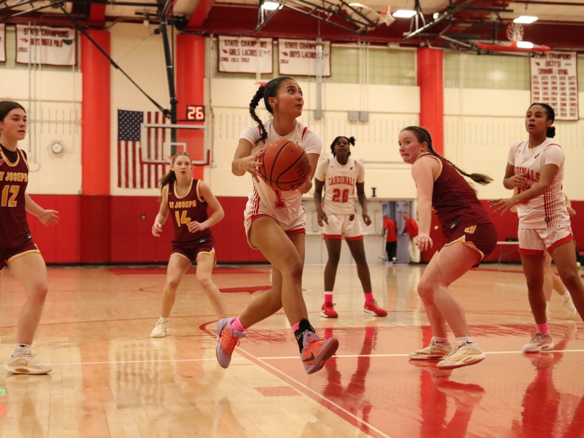 Greenwich High varsity girls basketball team cruises past FCIAC foe St. Joseph
