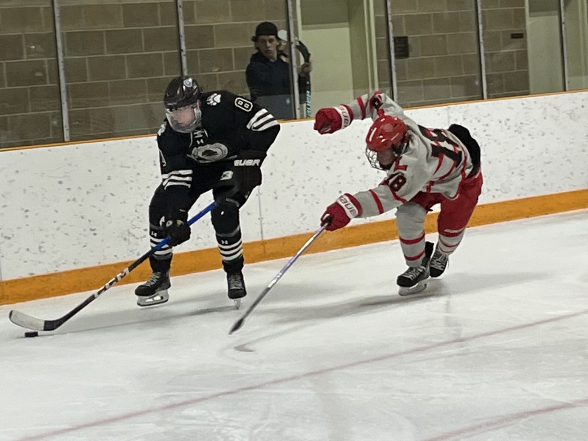 Brunswick hockey team upends Lawrenceville behind four-goal third period at Hartong Rink