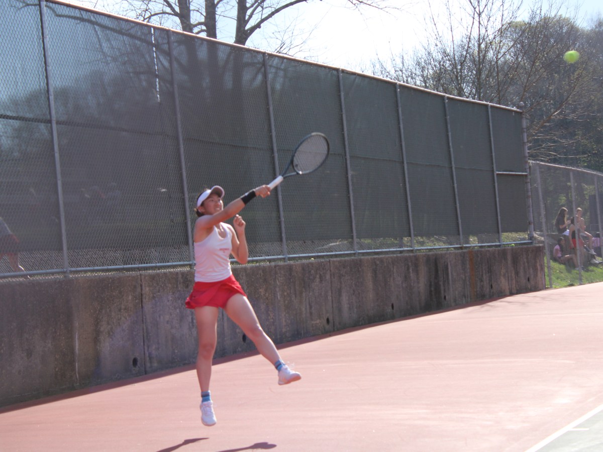 Greenwich High varsity girls tennis team tops New Canaan, remains undefeated